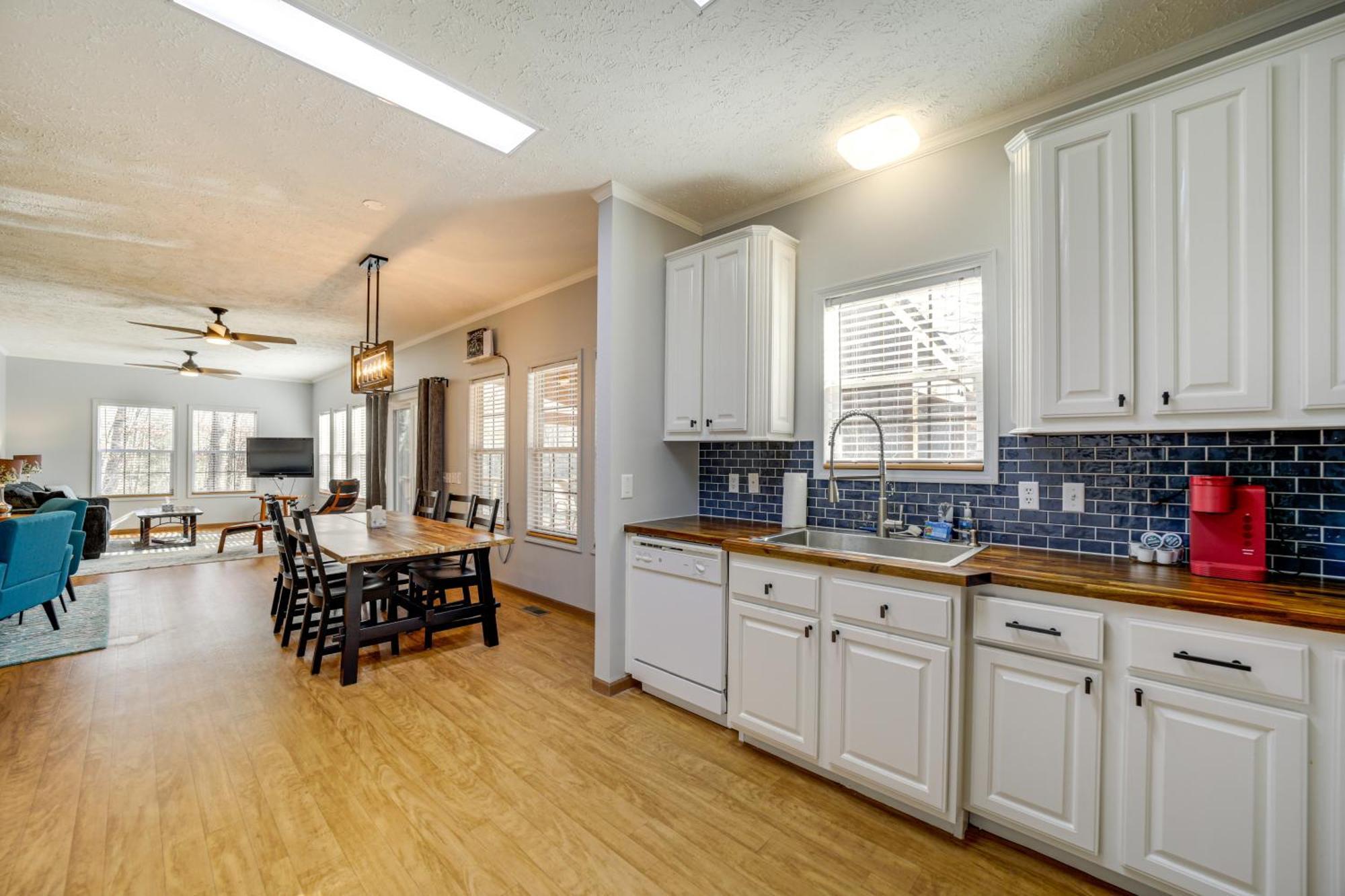 Lakeside Cashiers Cabin With Private Boat Dock! Cullowhee Εξωτερικό φωτογραφία