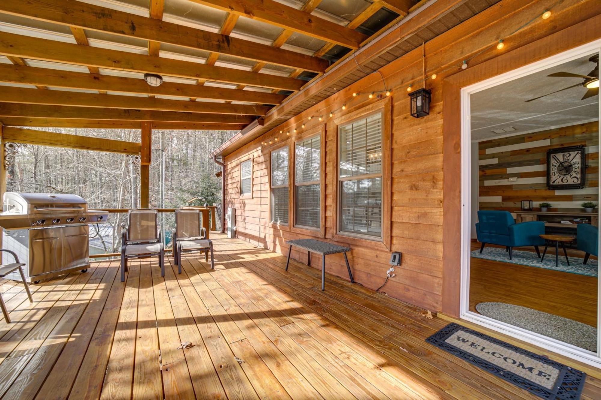 Lakeside Cashiers Cabin With Private Boat Dock! Cullowhee Εξωτερικό φωτογραφία