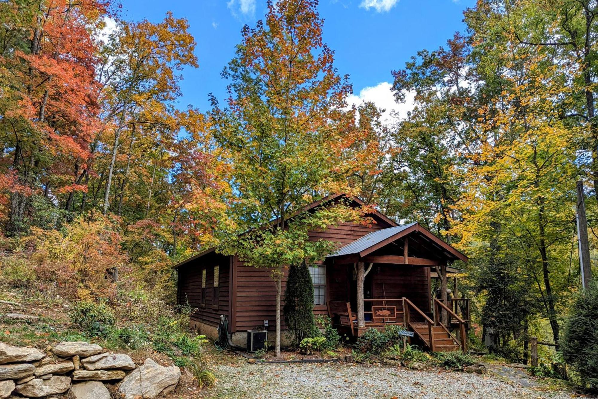 Lakeside Cashiers Cabin With Private Boat Dock! Cullowhee Εξωτερικό φωτογραφία